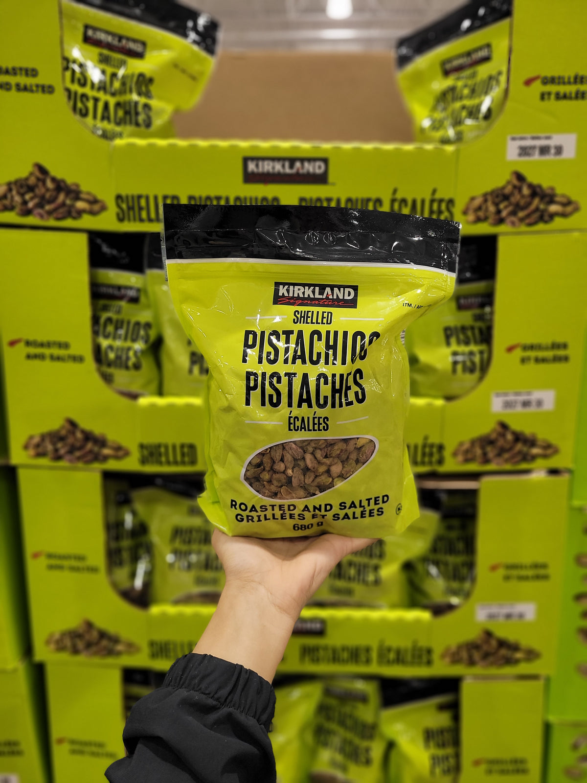 Kirkland Shelled Pistachios - 1 x 680 Grams