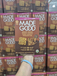 Thumbnail for Made Good Crunchy Granola Sqaures - 1 x 720 grams