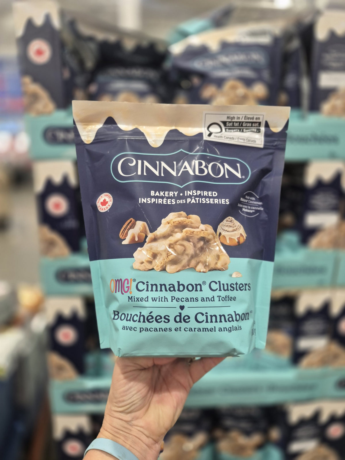 OMG! Cinnabon Clusters - 1 x 680 Grams
