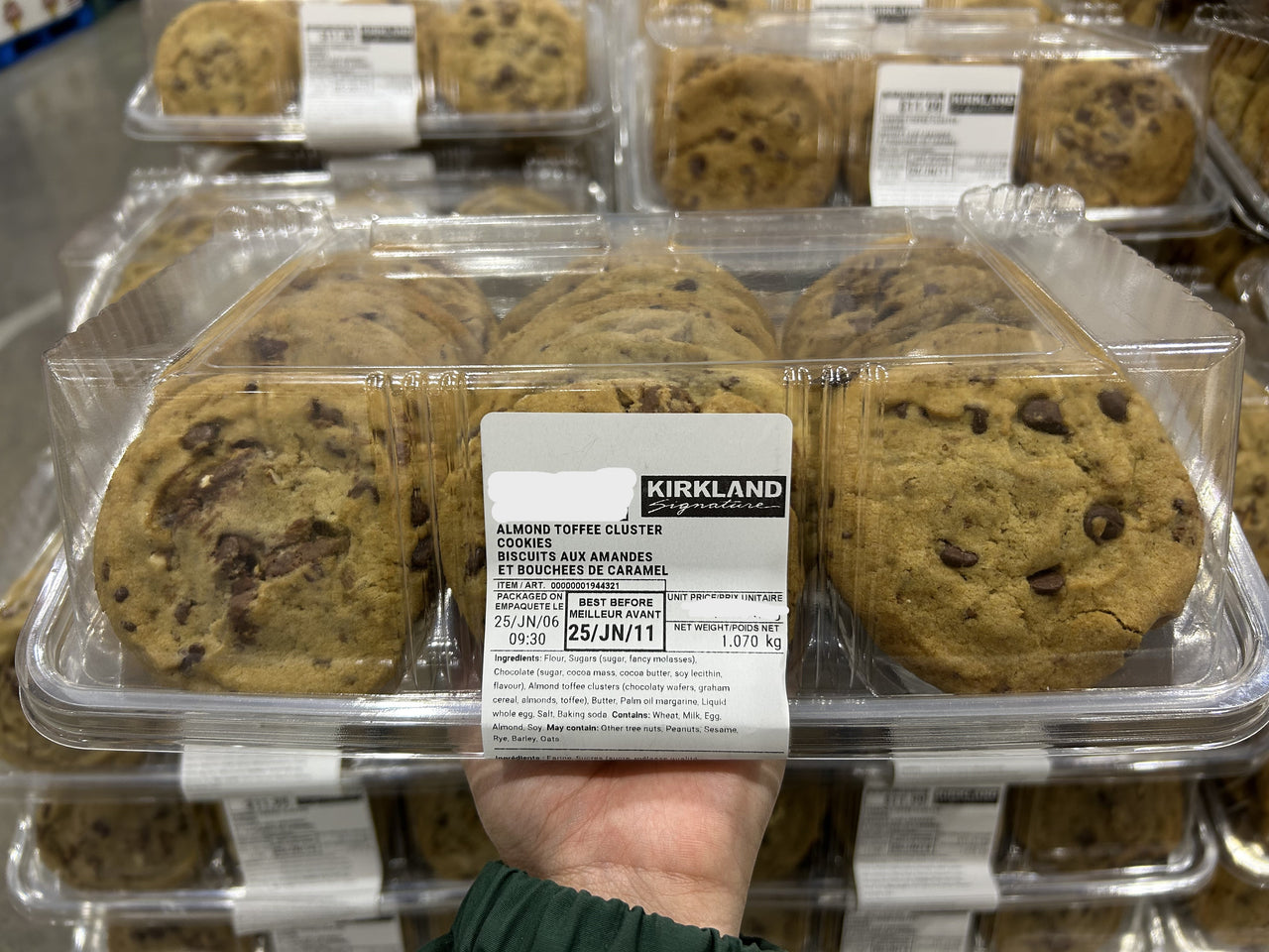 Almond Toffee Cluster Cookies - 1 x 1.070 Kilos