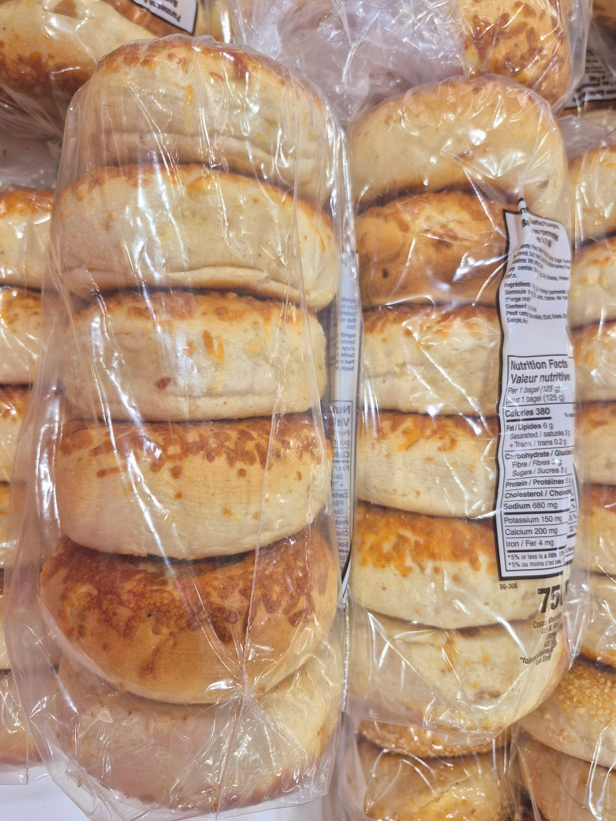 Parmesan Garlic Bagels 2 pack mix & match - 2 x 750 G