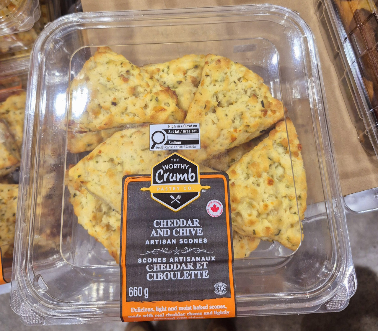 Cheddar and Chive Artisan Scones - 1 x 660 Grams