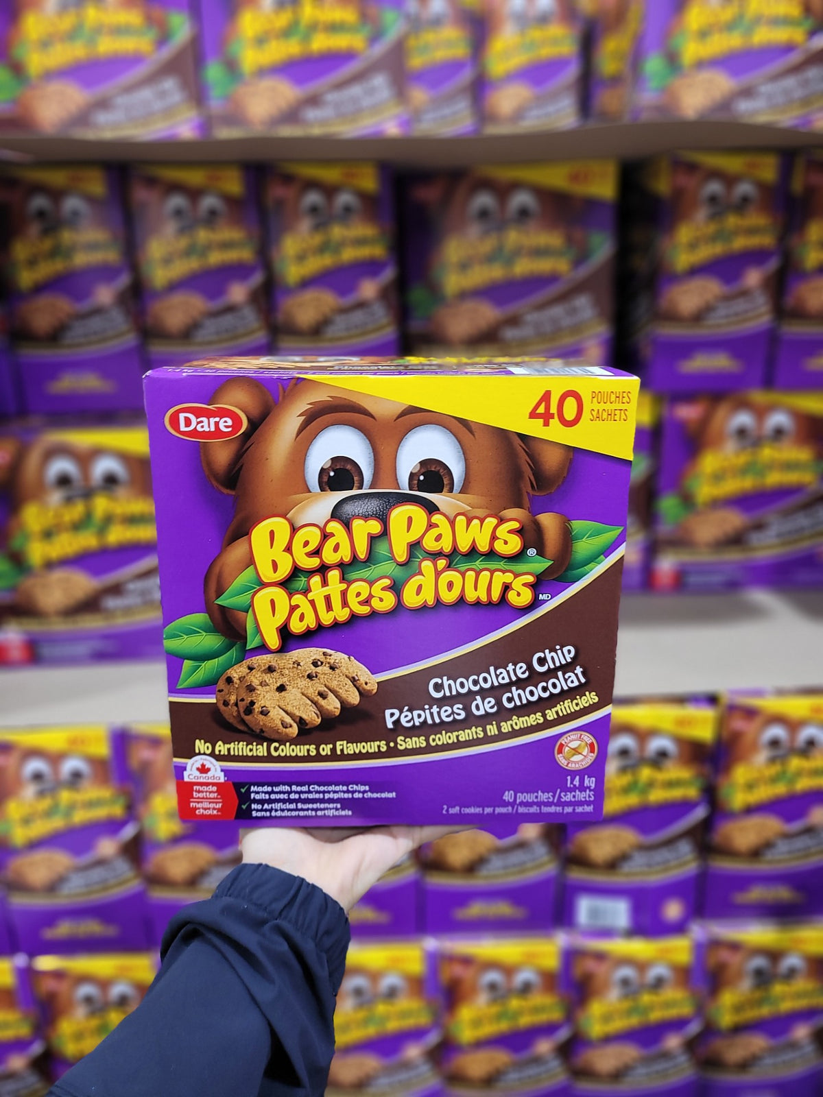 Dare Bear Paws Chocolate Chip - 1 x 1.44 Kilos