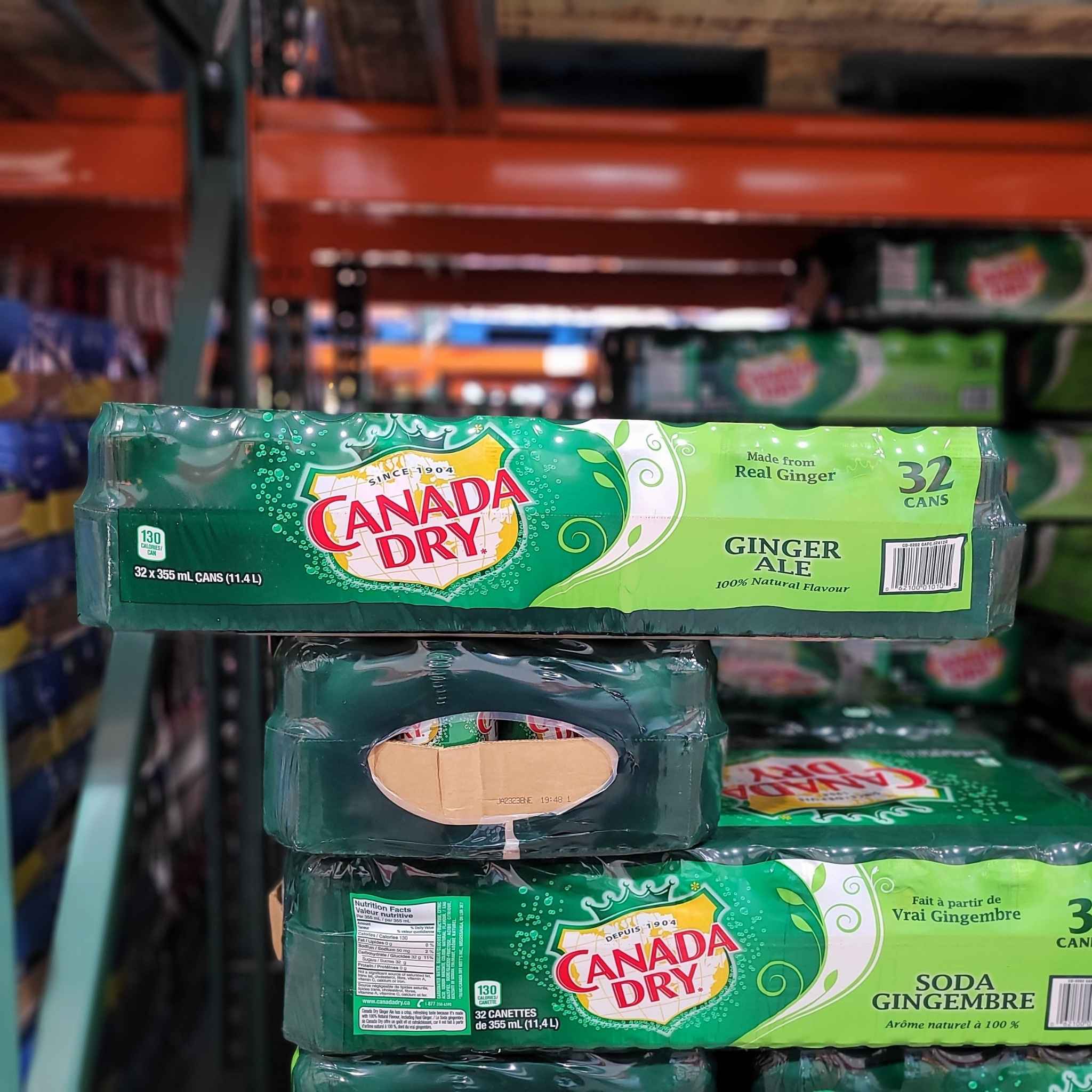 Image of Canada Dry®  Ginger Ale 32-Pack - 32 x 11.36 Kilos