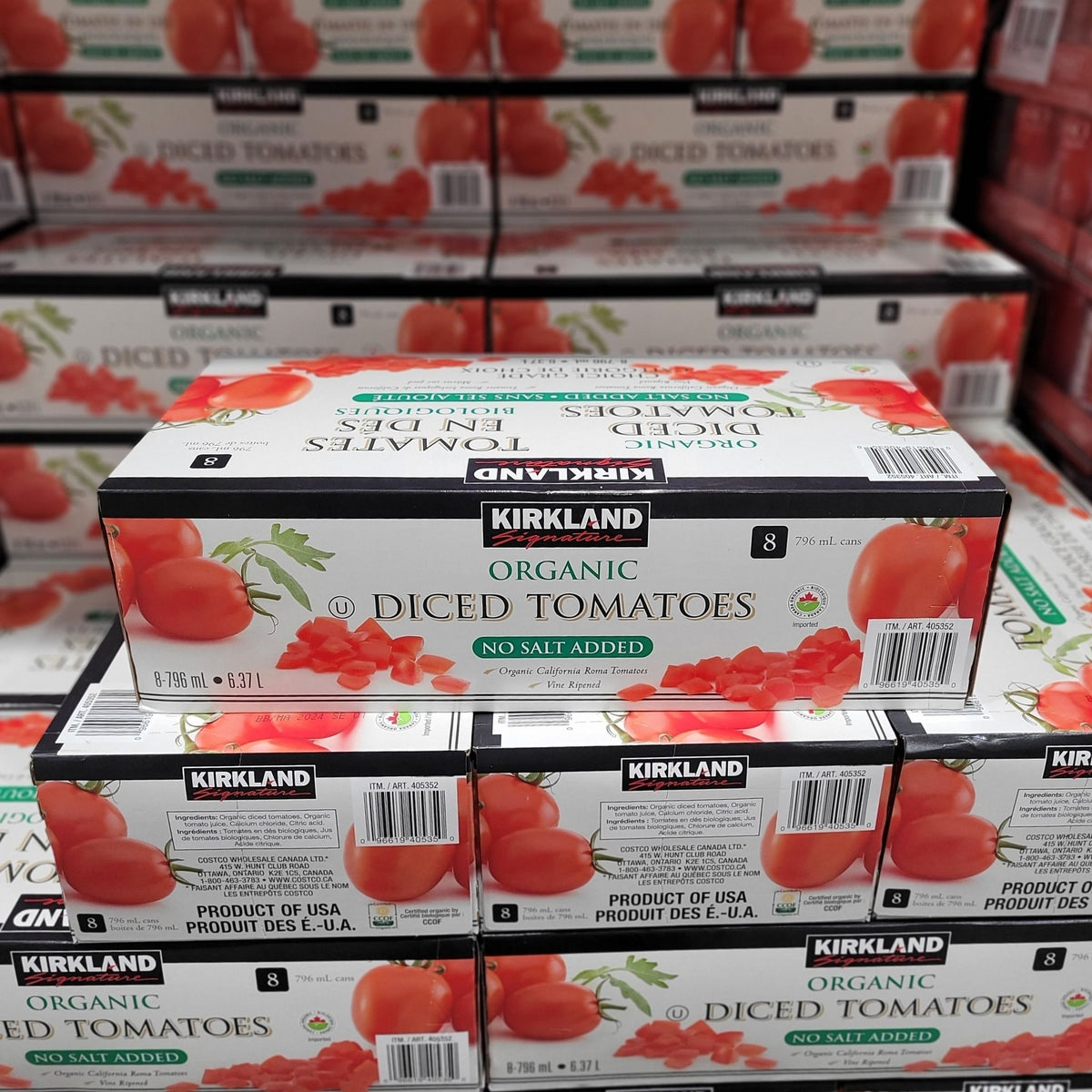 Image of Kirkland Organic Diced Tomatoes 8-Pack - 8 x 796 Grams